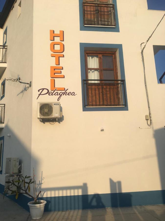 Hotel Pelaghea Linosa Bagian luar foto